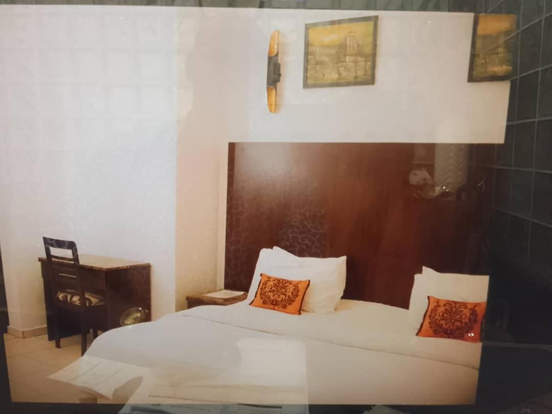 Diamond Lane Hotel Abuja Exterior foto