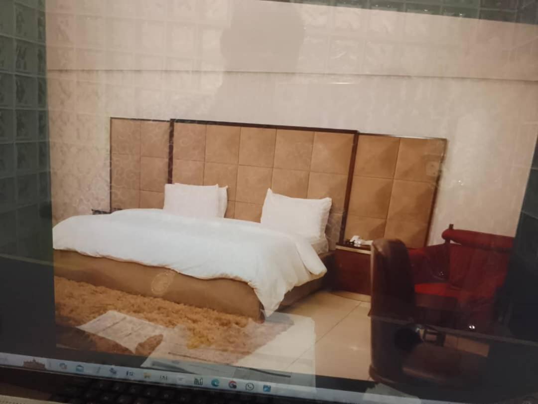 Diamond Lane Hotel Abuja Exterior foto
